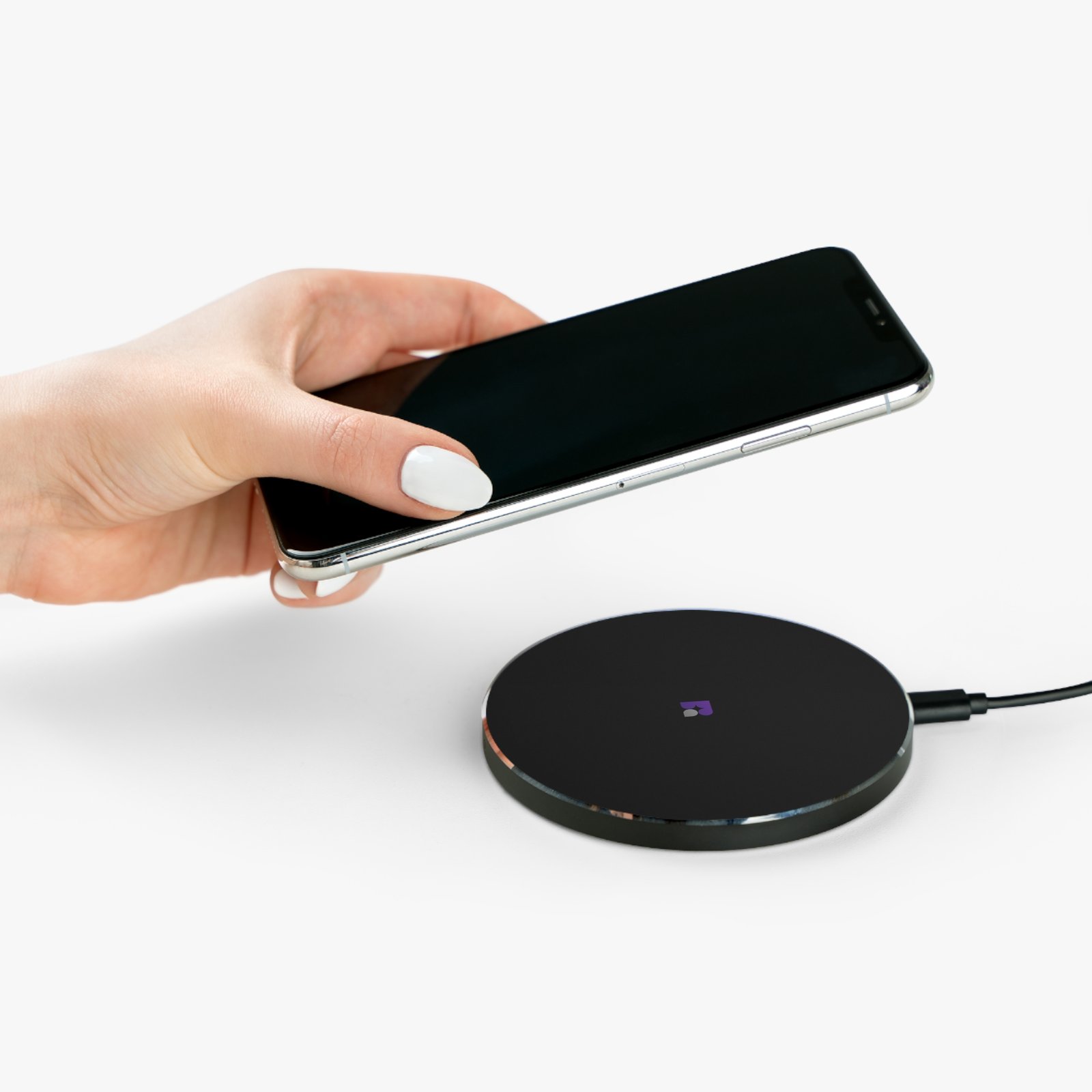 Wireless Charger - Image 4