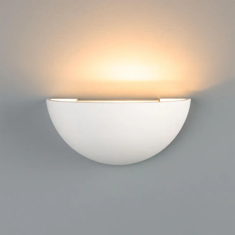 28cm Bonn Half Dome Plaster Wall Light with IP20 Rating - Image 3