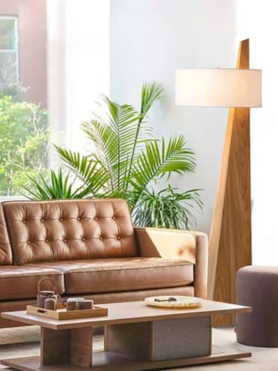 Obelisk Floor Lamp – Natural Ash Wood Finish