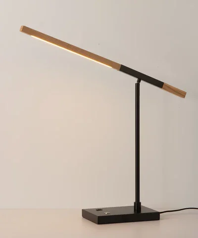 Port Designer LED Table Lamp – Natural Ash