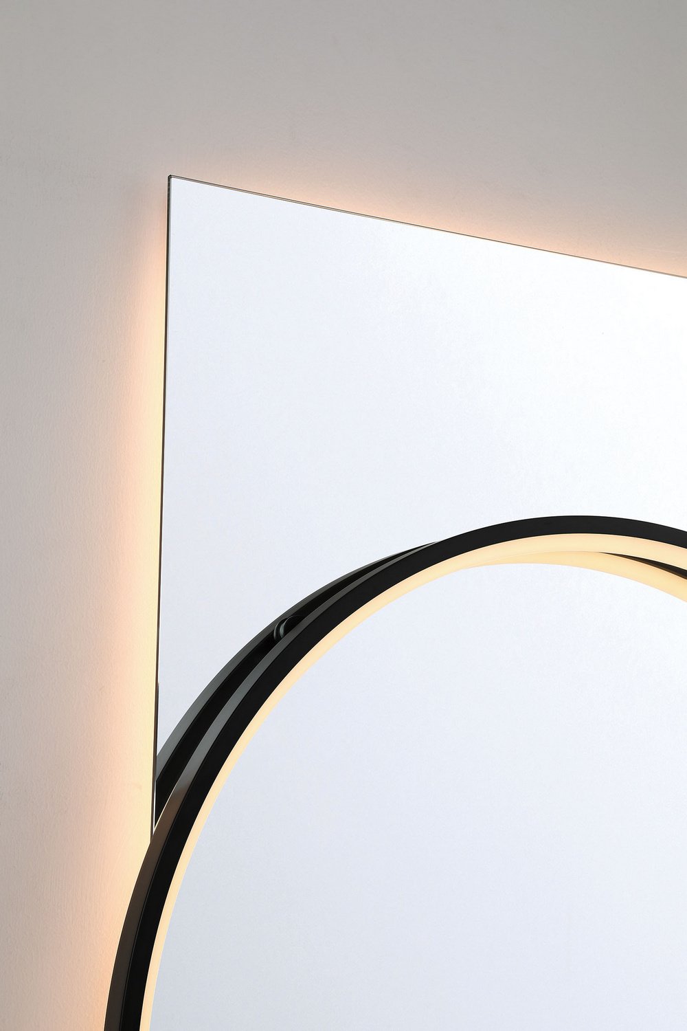 LED Full-Length Bathroom Mirror - Image 10