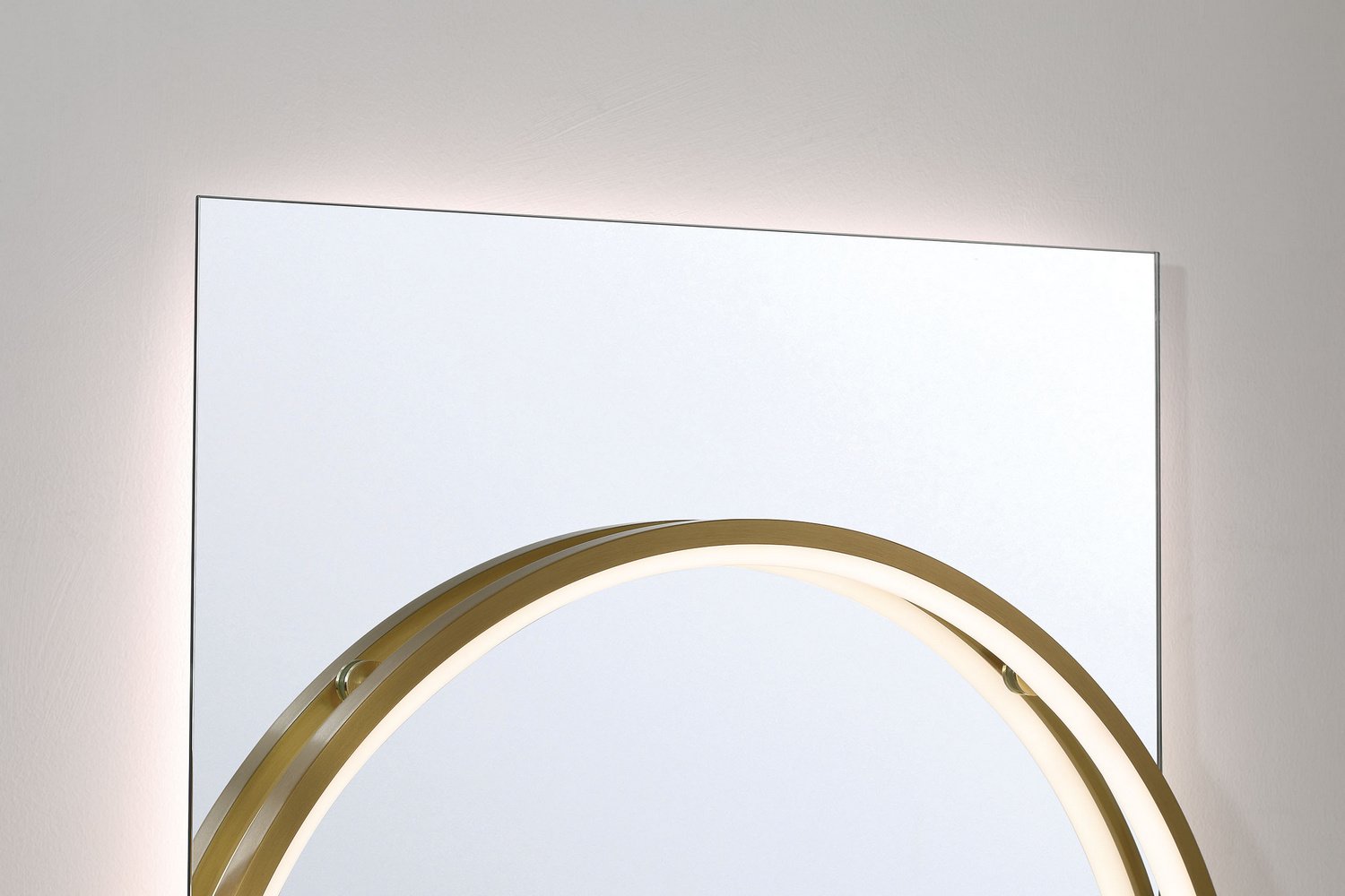 LED Backlit Bathroom Mirror - Image 11