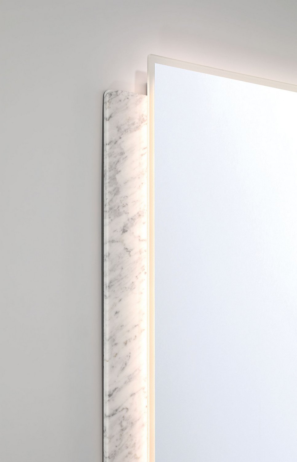 LED Rectangular Bathroom Mirror - Image 11