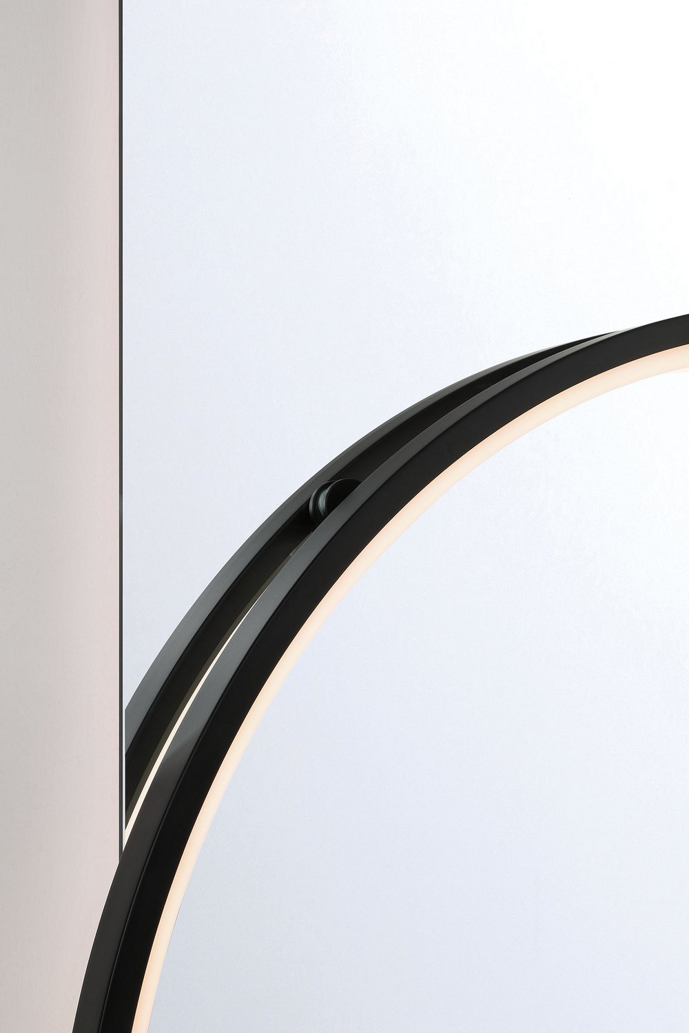 LED Full-Length Bathroom Mirror - Image 11
