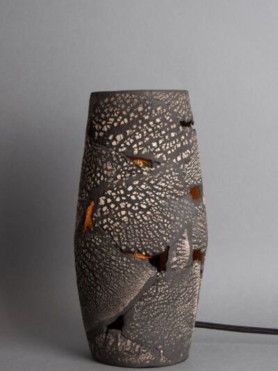 Carya Black Clay Ceramic Table Lamp
