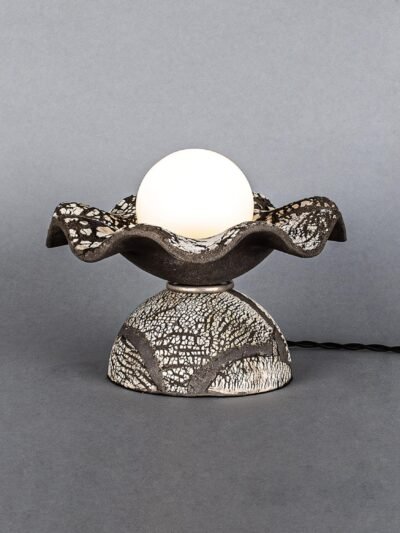 Rivale Black Clay Wavy Ceramic Table Lamp