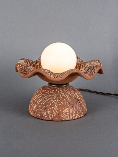 Rivale Red Iron Wavy Ceramic Table Lamp