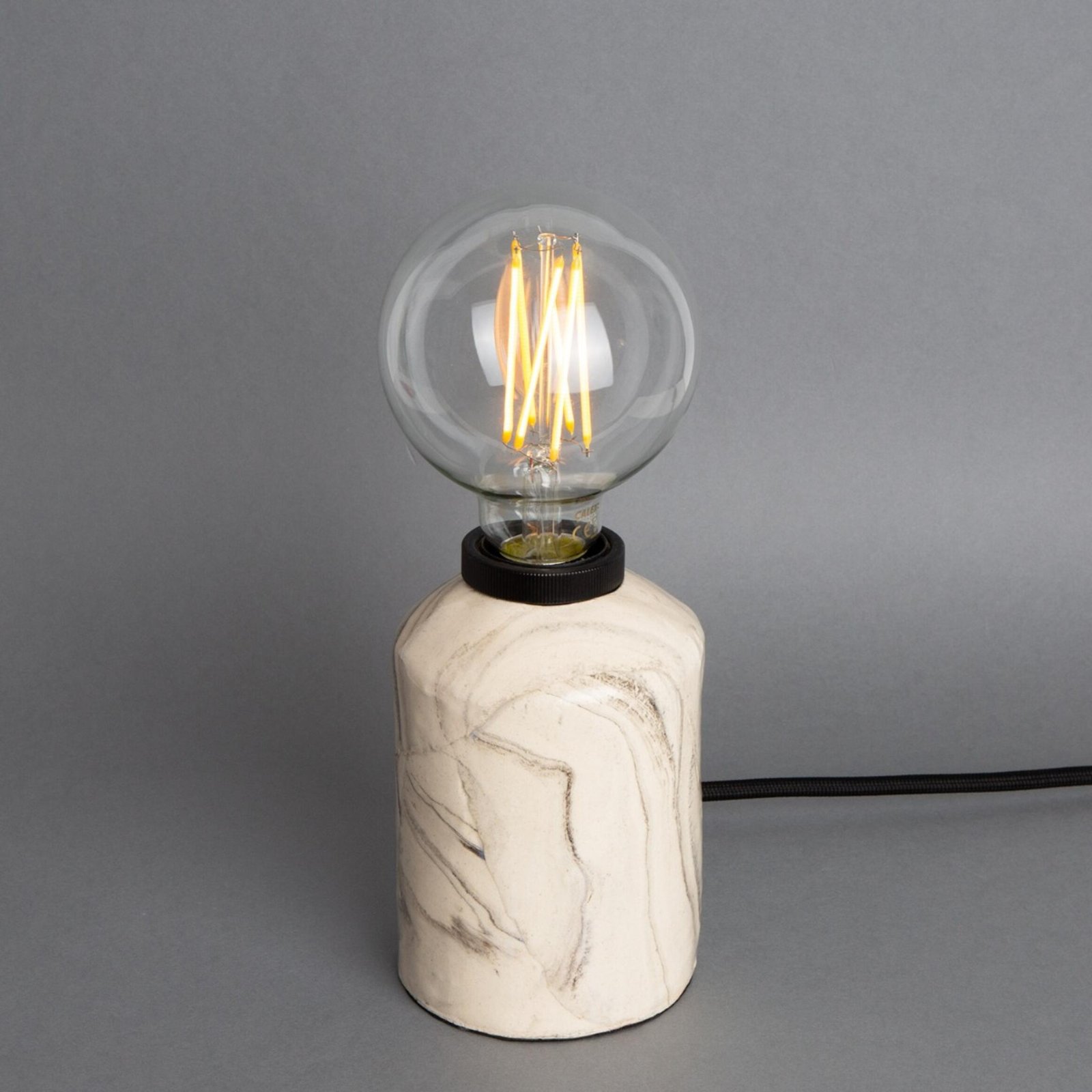 Bixa Marbled Ceramic Table Lamp - Image 3