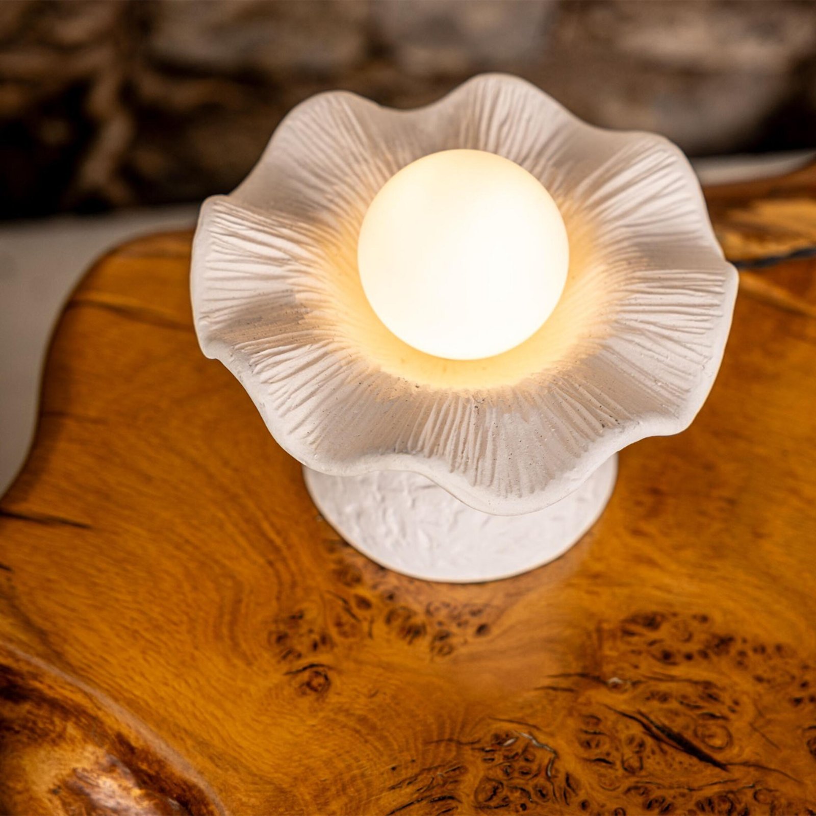 Rivale Matte White Striped Ceramic Table Lamp - Image 2