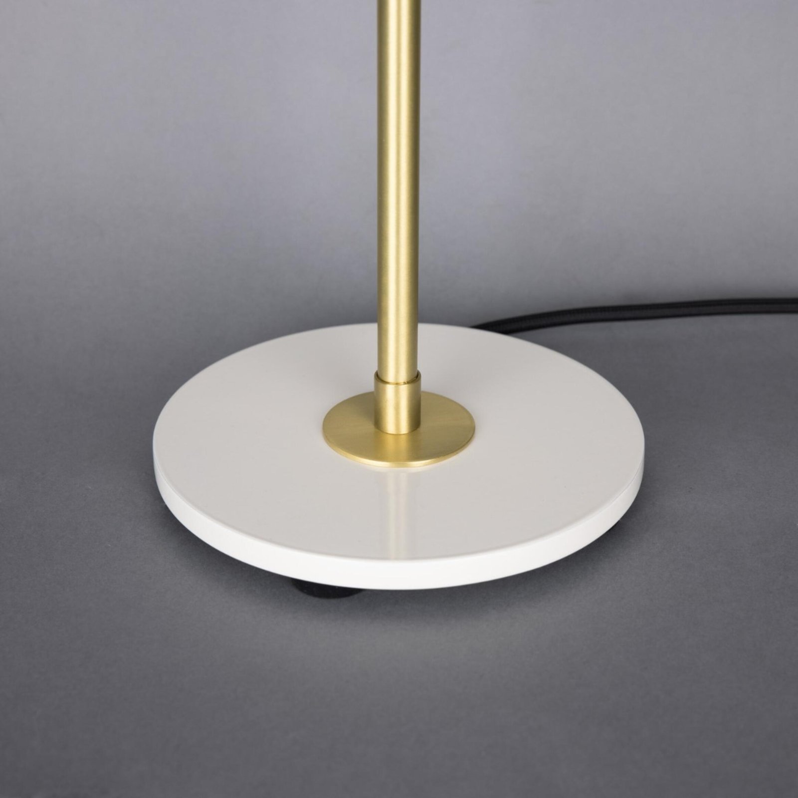 Astoria Reeded Glass Brass Table Lamp - Image 8